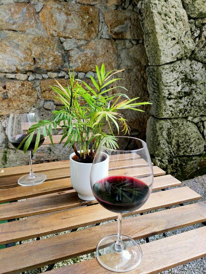Porto Historic - Apartment With Private Patio Exterior foto