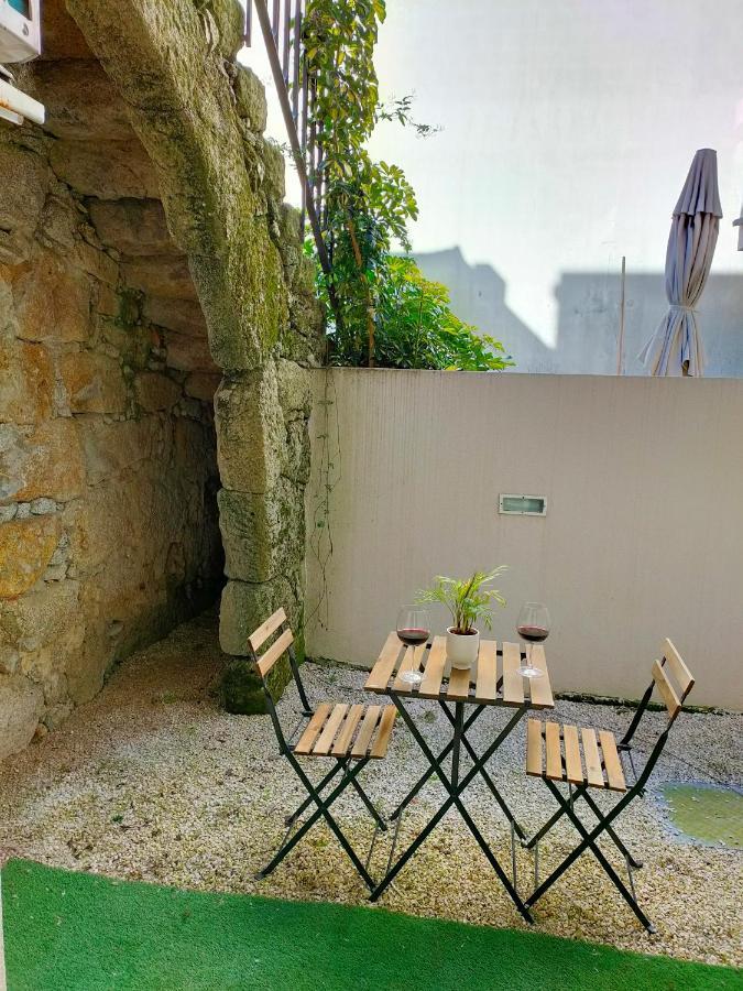 Porto Historic - Apartment With Private Patio Exterior foto