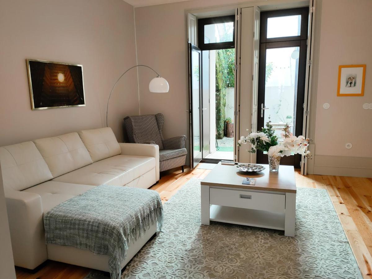 Porto Historic - Apartment With Private Patio Exterior foto